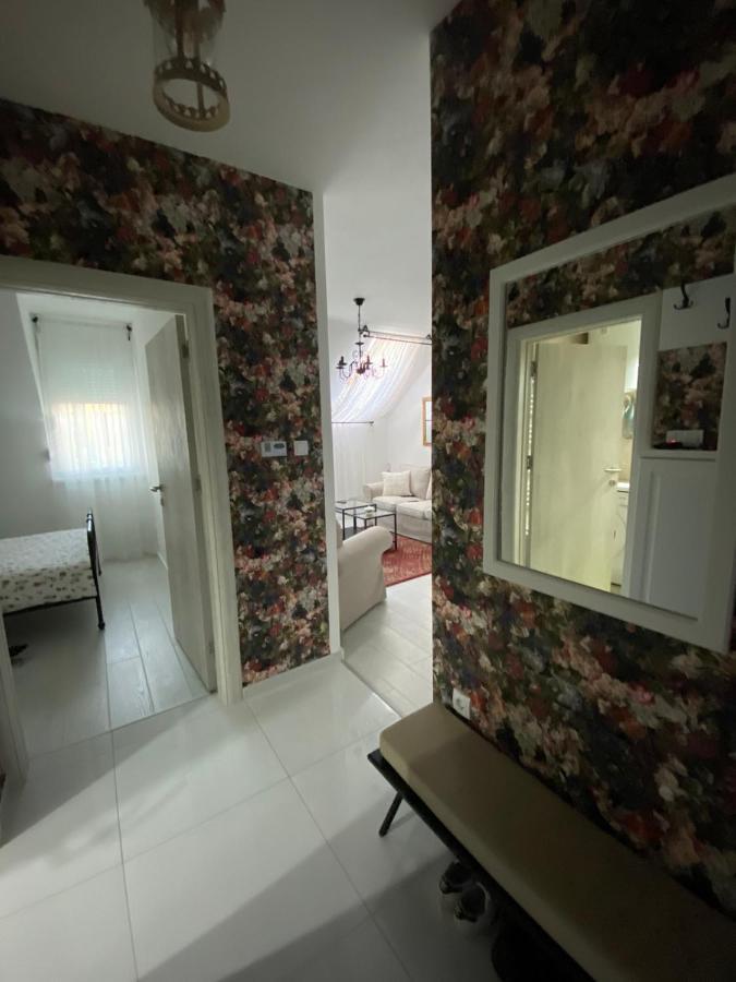 Apartman "Noa" Sremska Mitrovica Exterior photo